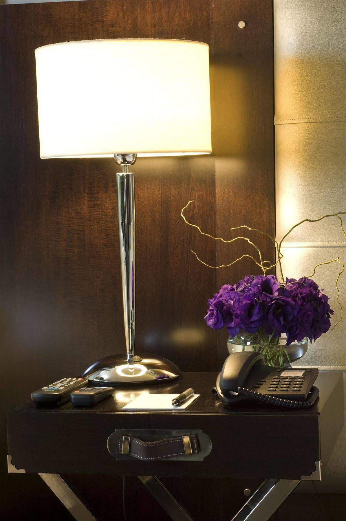 Lennox Hotel